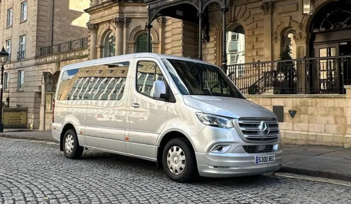 8seat-minibus-sprinter1 8seat-minibus-sprinter1
